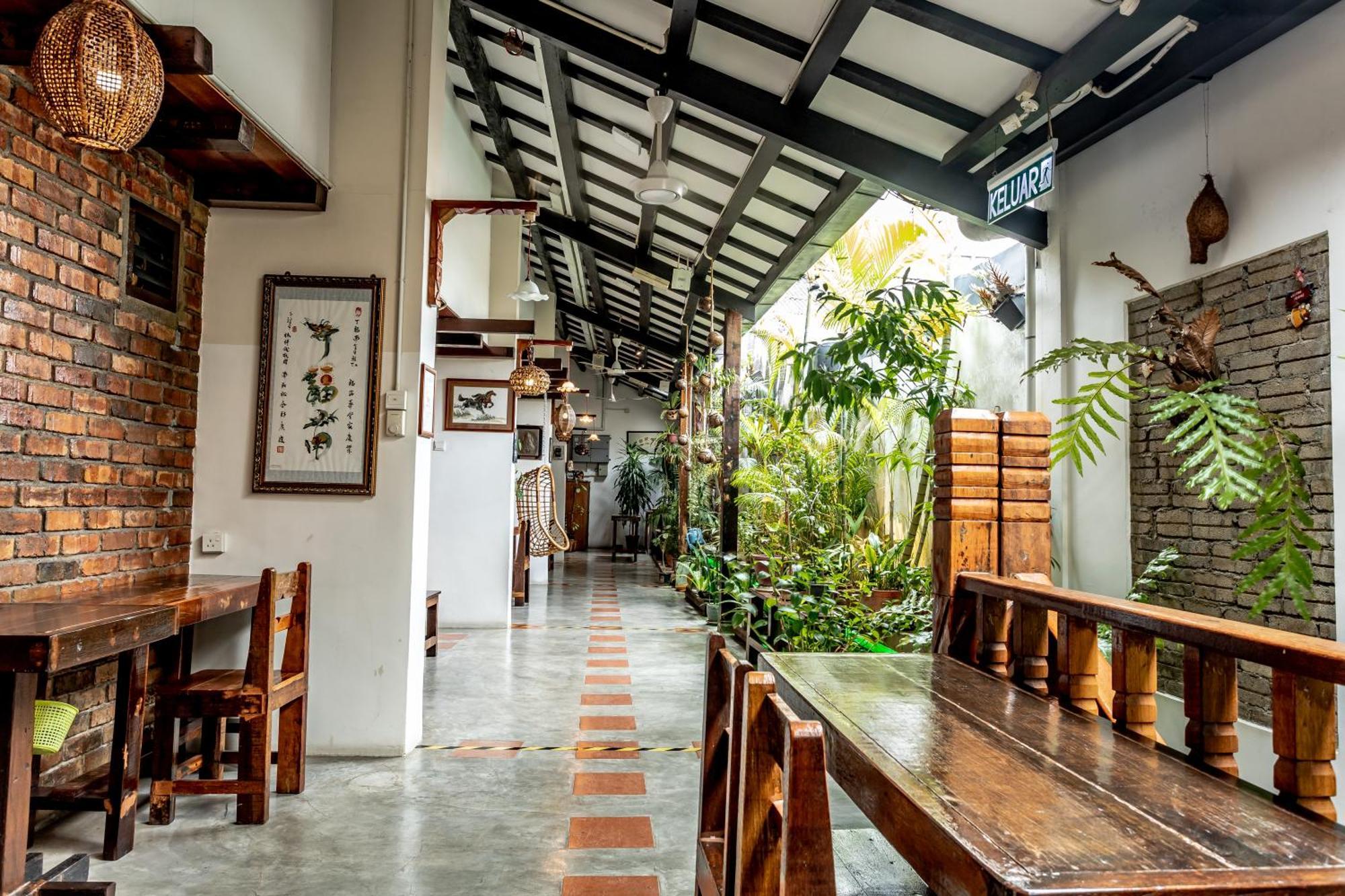 Palm Boutique 3* George Town
